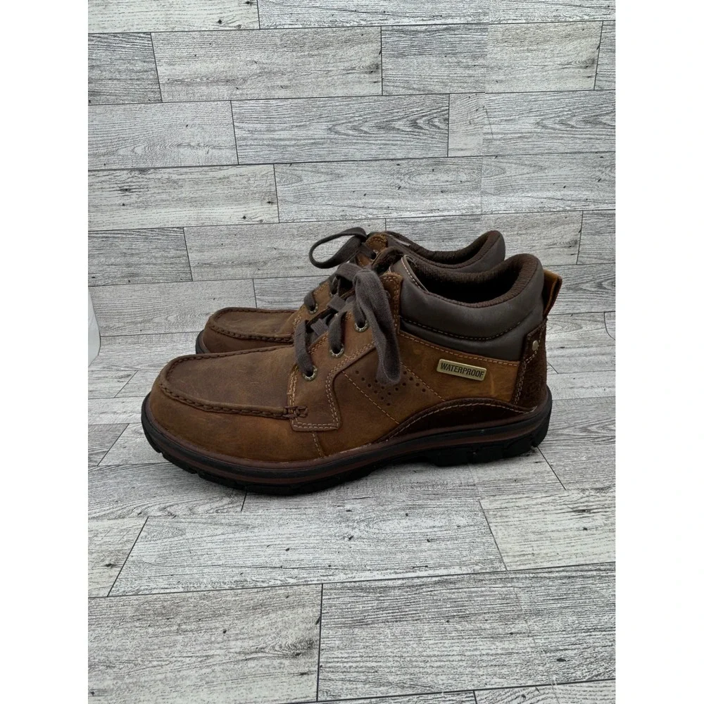 Skechers step confidently